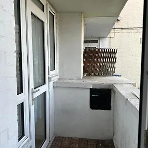 Apartment Spacious 2 Bed Flat, Barking (Greater London)
